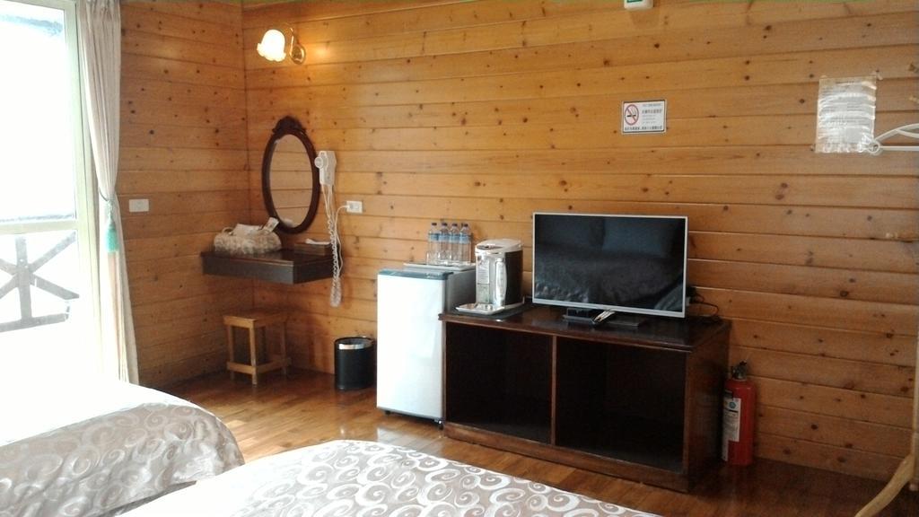 Qing Jing Xiao Taiyang Jingguan Homestay Ренай Экстерьер фото